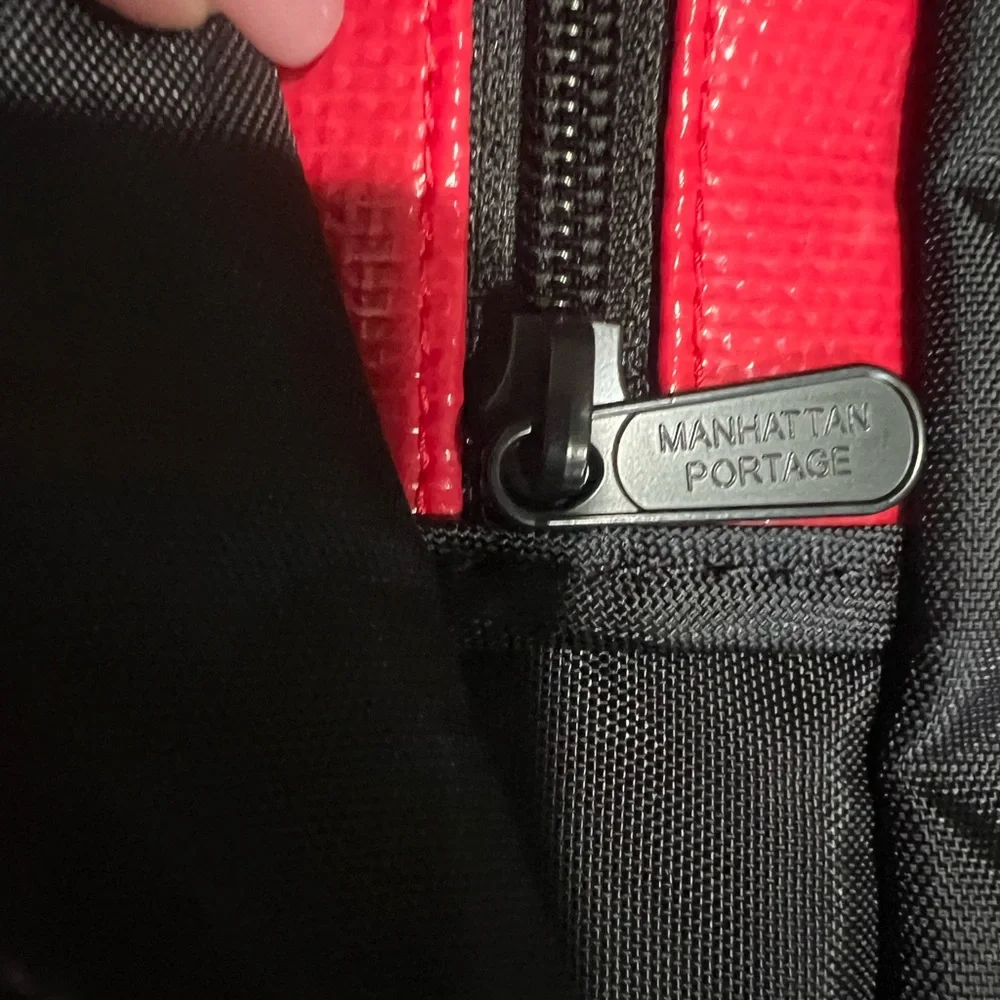 Manhattan Portage Red Crossbody Messenger Bag